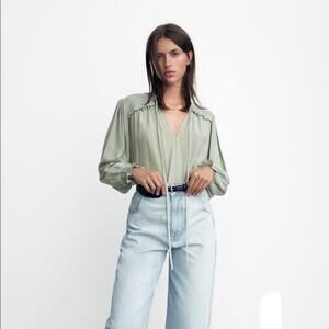 ZARA Gauzy Boho Peasant Blouse Sage Green Small S